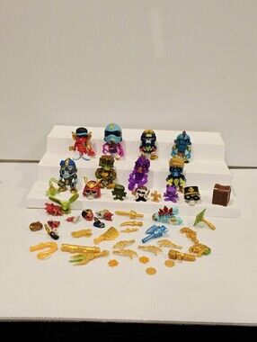 Treasure X Figure and Accessories Set